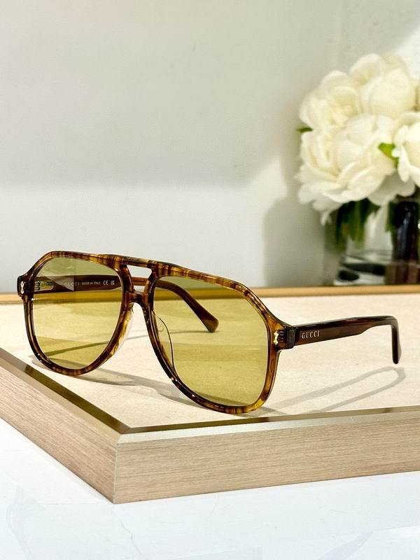 Gucci Sunglasses 759